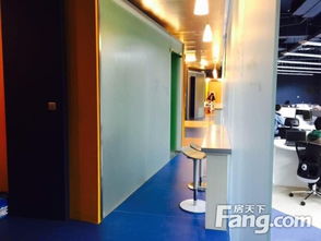 上海實業大廈寫字樓出租 漕河涇700平精裝修帶家具，地鐵1/12號線漕寶路站便捷辦公